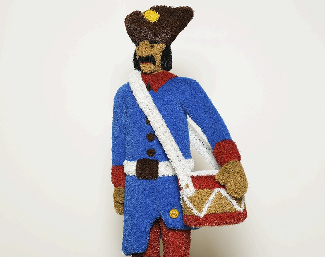 Топиари Гусар Светозар, с барабаном - газон Eco - вид 3